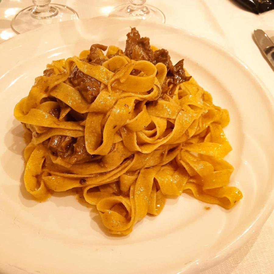 Albergo Ristorante Leon D'Oro 에스테 외부 사진