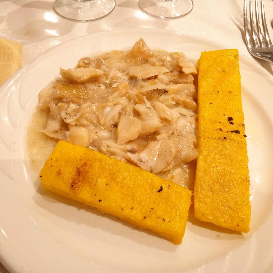 Albergo Ristorante Leon D'Oro 에스테 외부 사진