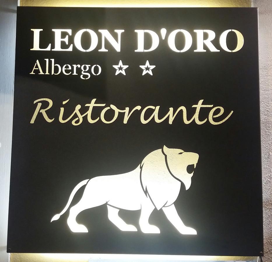 Albergo Ristorante Leon D'Oro 에스테 외부 사진